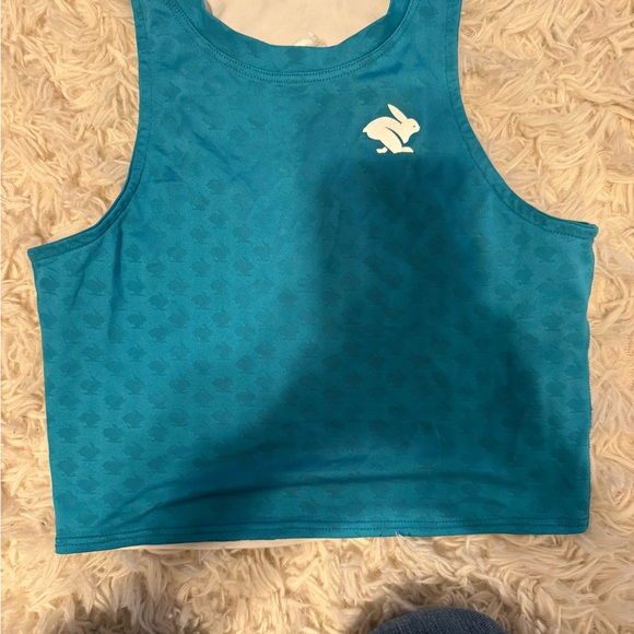 Run in Rabbit Crop - Picture 1 of 2